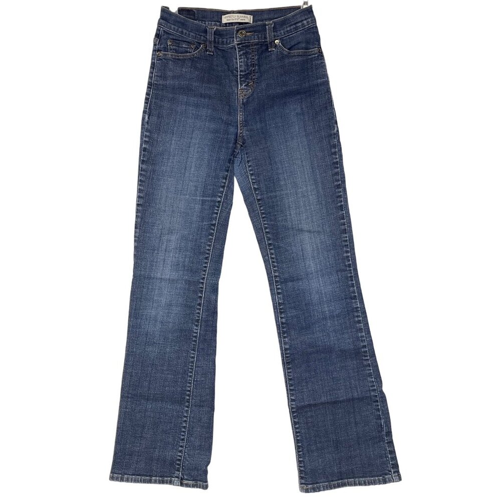 Levi's women's size 6 M denim perfectly slimming 512 boot cut jeans